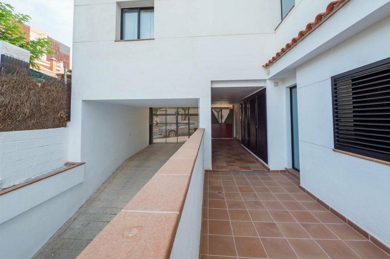 Beatrix 2000 Apartman Pineda de Mar Kültér fotó